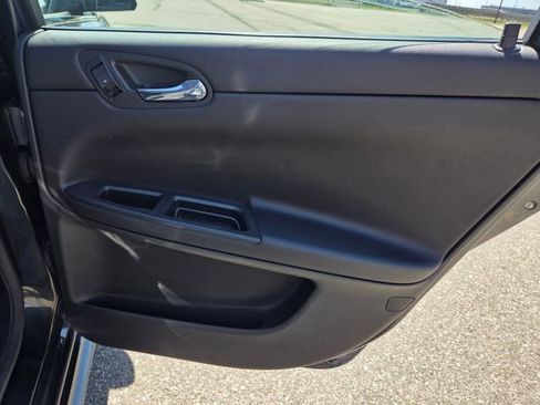 Used 2014 Chevrolet Impala LTZ image 37
