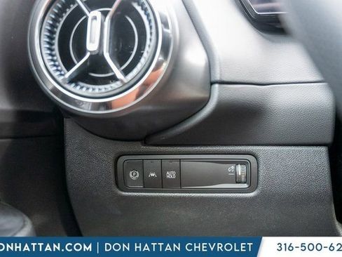 New 2026 Chevrolet Equinox EV LT image 15