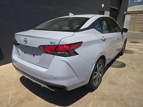 Used 2023 Nissan Versa SV w/ Trunk Package FWD image 3