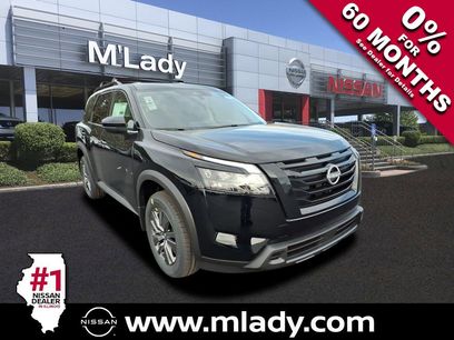 New 2025 Nissan Pathfinder SV