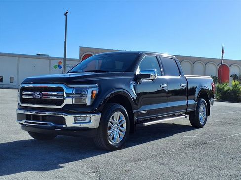 Used 2024 Ford F150 Lariat w/ Equipment Group 502A High image 3