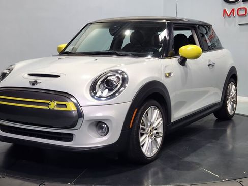 Used 2021 MINI Cooper SE w/ 6.5" Touchscreen Package FWD image 2
