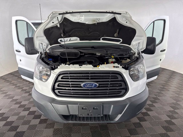 Used 2018 Ford Transit 150 XL RWD image 11