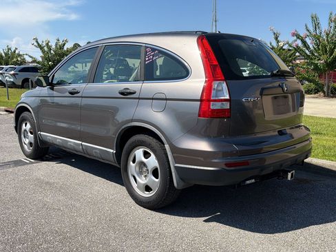 Used 2010 Honda CR-V LX image 3