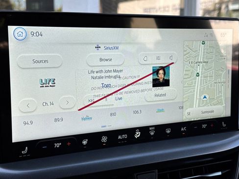 New 2025 Ford Escape SE image 17