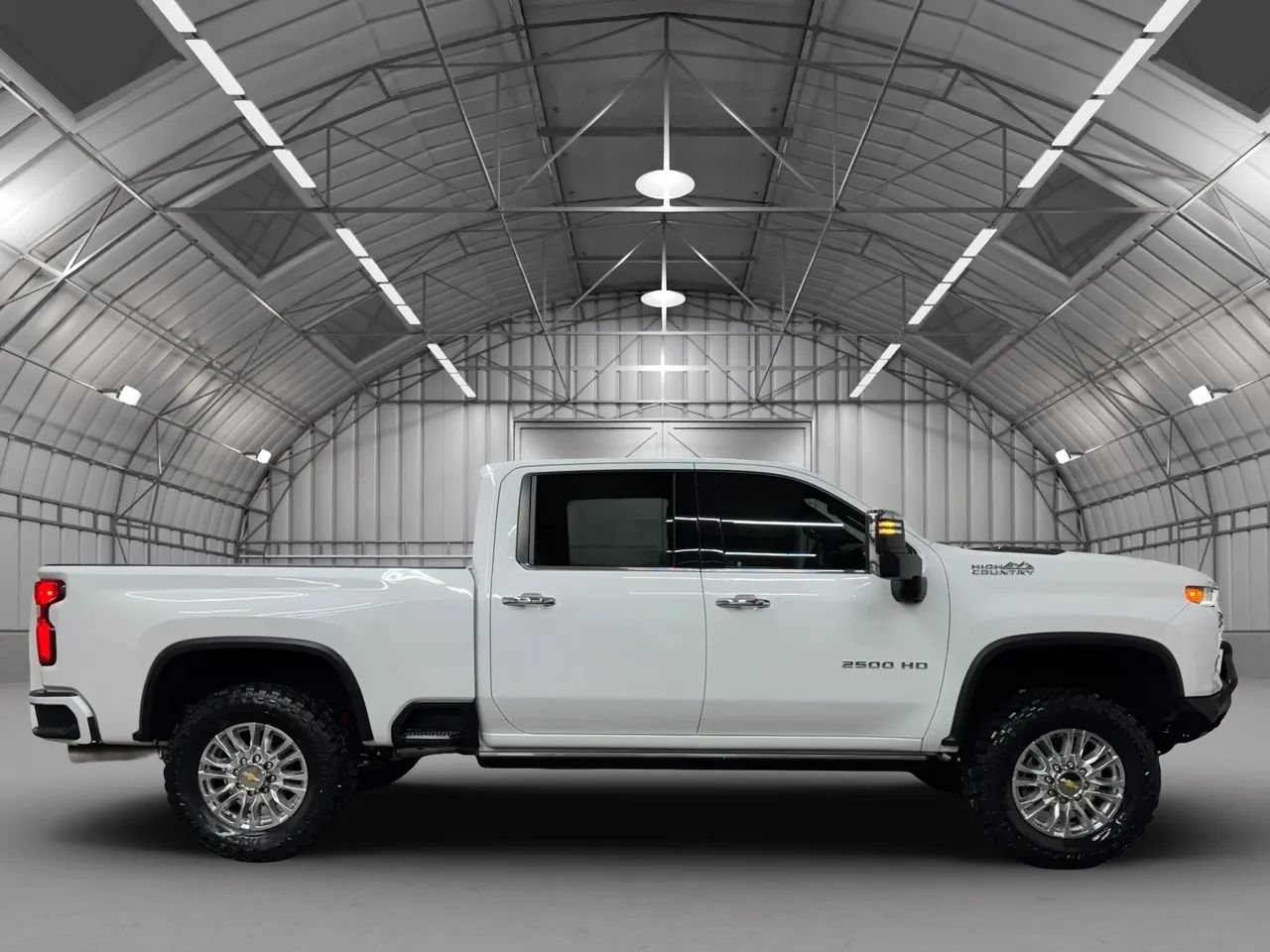 Used 2021 Chevrolet Silverado 2500 High Country w/ Z71 Off-Road Package AWD/4WD image 7