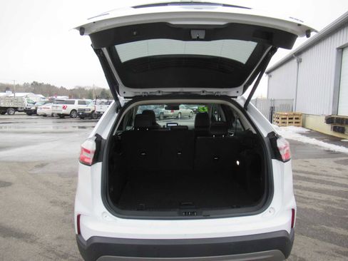 Used 2022 Ford Edge SEL w/ Convenience Package image 19