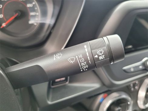 Used 2019 Chevrolet Camaro LT image 20