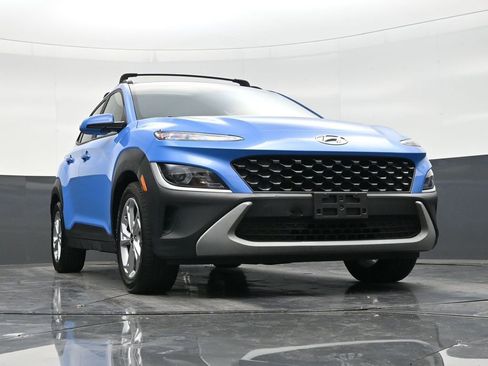 Used 2022 Hyundai Kona SEL image 27