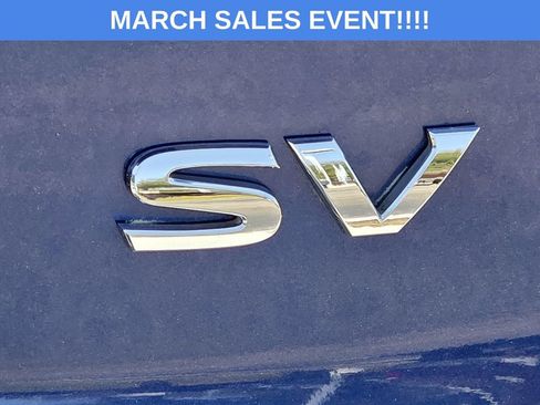 Used 2023 Nissan Rogue SV image 30