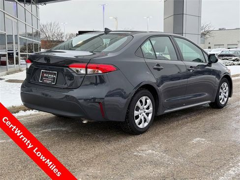 Used 2024 Toyota Corolla LE image 3