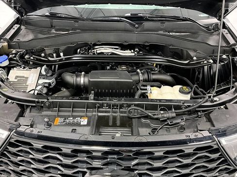 Used 2022 Ford Explorer ST w/ Equipment Group 401A AWD/4WD image 11