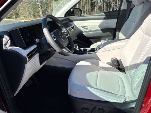 New 2026 Hyundai Tucson SEL FWD image 10