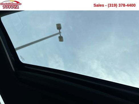 Used 2025 Honda CR-V Sport Touring image 23