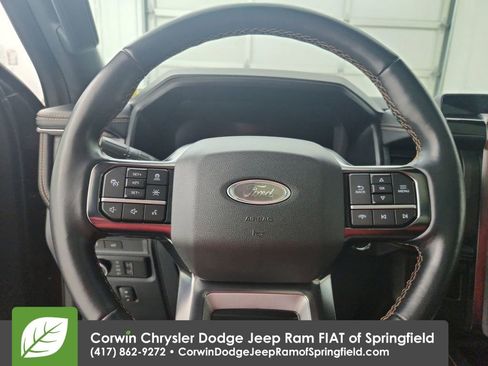 Used 2023 Ford Expedition Platinum AWD/4WD image 21