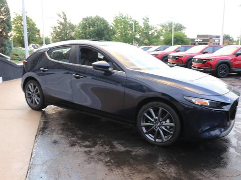Certified 2025 MAZDA MAZDA3 s FWD image 6