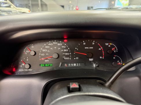 Used 2002 Ford F350 Lariat image 29