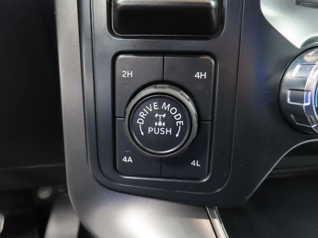 Used 2025 Ford F150 Lariat w/ Bed Utility Package AWD/4WD image 58