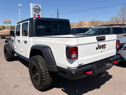 Used 2020 Jeep Gladiator Rubicon AWD/4WD image 3