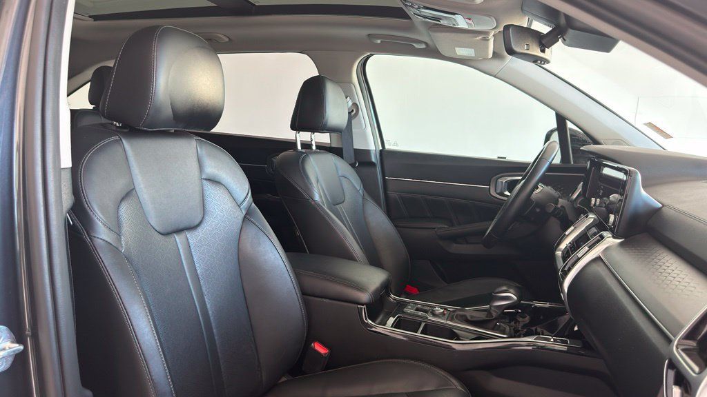 Used 2023 Kia Sorento SX AWD/4WD image 39