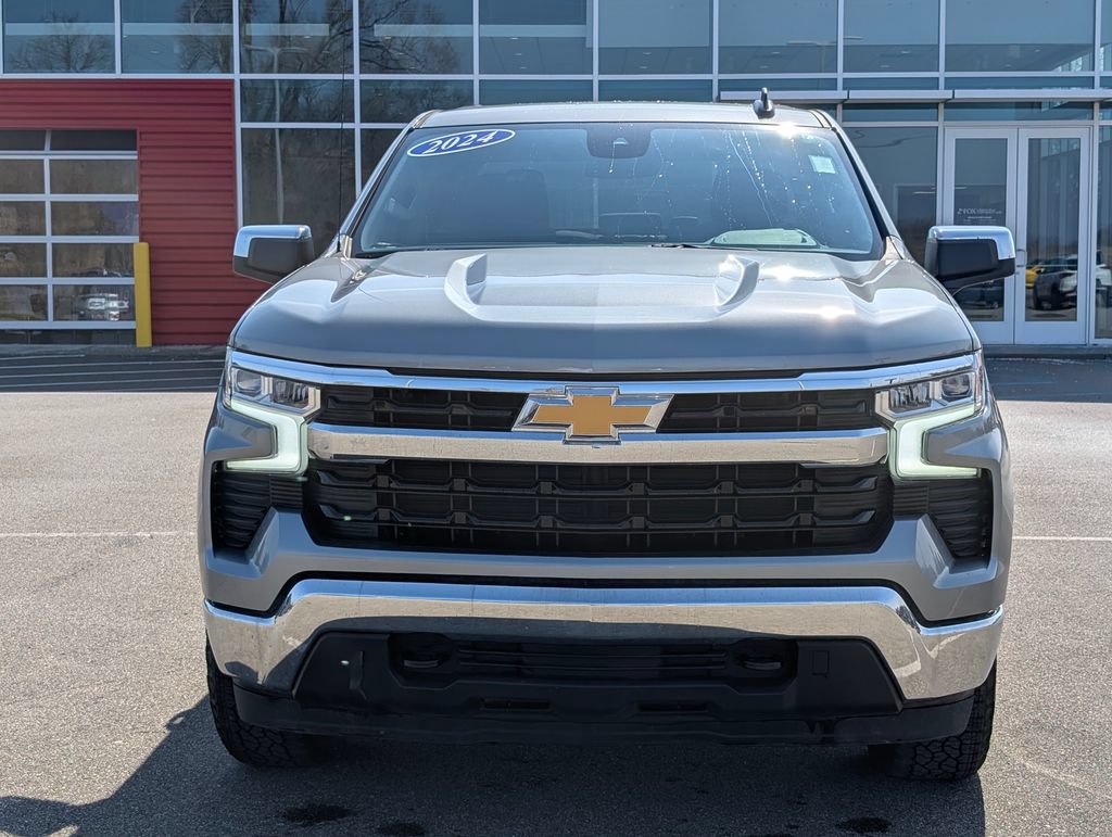 Certified 2024 Chevrolet Silverado 1500 LT AWD/4WD image 2