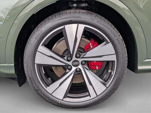 New 2025 Audi SQ5 Premium Plus image 9