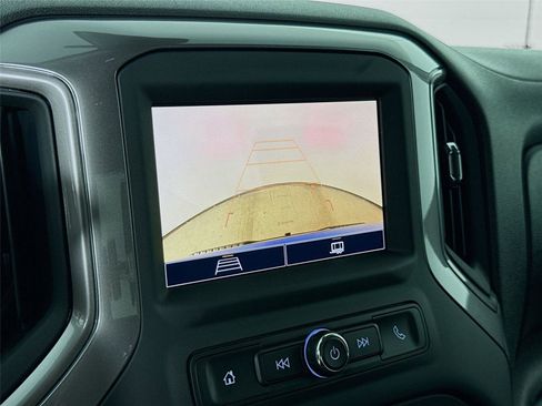 Used 2022 Chevrolet Silverado 1500 Custom Trail Boss AWD/4WD image 14