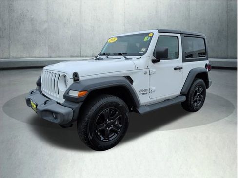 Used 2018 Jeep Wrangler Sport AWD/4WD image 1