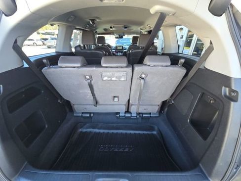Used 2018 Honda Odyssey EX-L image 12
