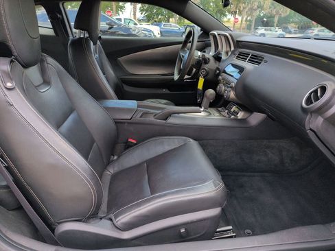 Used 2011 Chevrolet Camaro LT RWD image 22