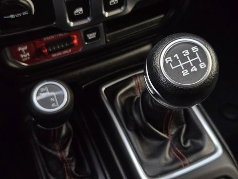 Used 2020 Jeep Wrangler Rubicon image 23