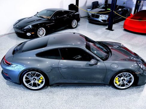 Used 2023 Porsche 911 GT3 RWD image 8