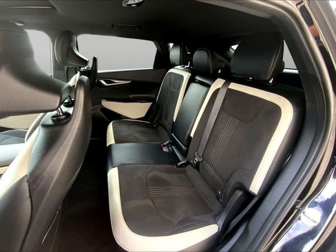Used 2023 Kia EV6 GT-Line w/ GT-Line Suede Seat Package AWD/4WD image 20