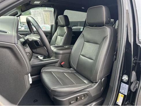 Certified 2022 GMC Yukon XL SLT w/ SLT Luxury Package image 24
