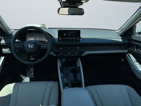Used 2024 Honda Accord EX image 10