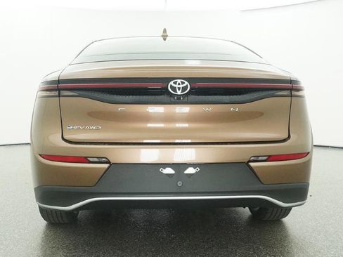 New 2026 Toyota Crown XLE image 37