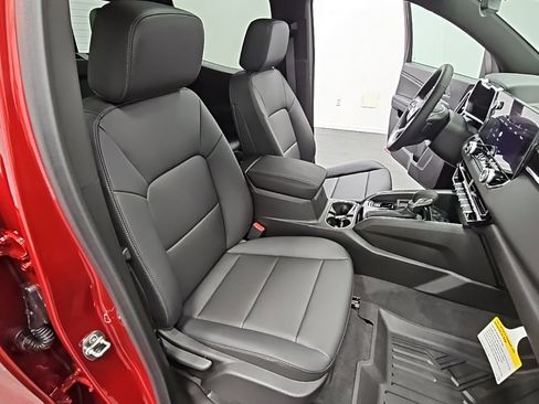 New 2026 GMC Canyon Elevation w/ Convenience Package image 39