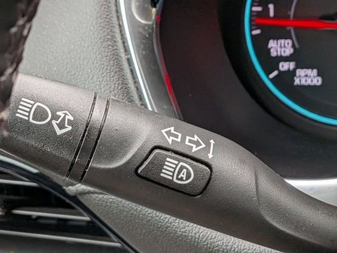 Used 2023 Chevrolet Traverse LT AWD/4WD image 14