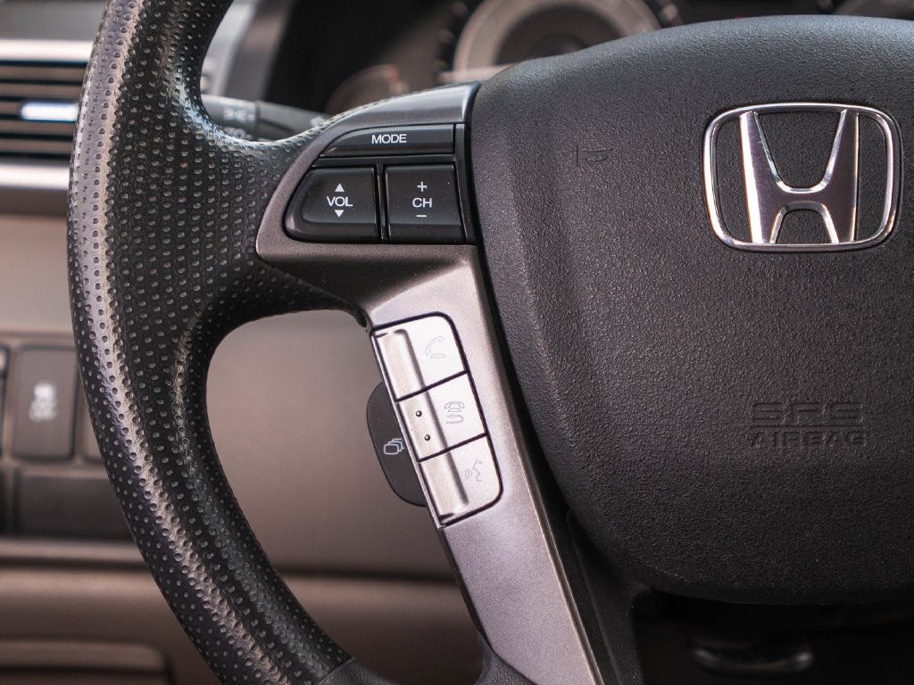 Used 2014 Honda Odyssey EX image 21