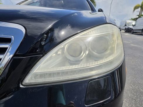Used 2013 Mercedes-Benz S 550 w/ Sport Pkg Plus One image 9