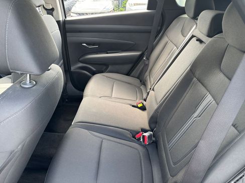 Used 2025 Hyundai Tucson SEL AWD/4WD image 28