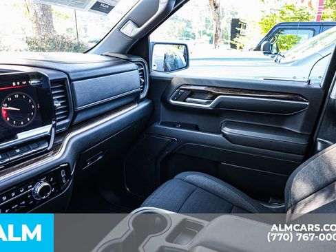 Used 2023 GMC Sierra 1500 SLE AWD/4WD image 42