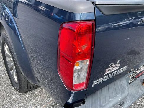 Used 2019 Nissan Frontier SL RWD image 31