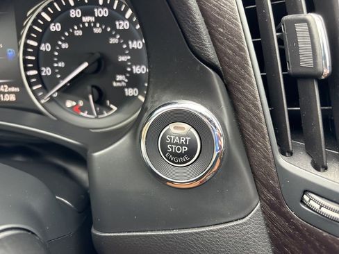 Used 2021 INFINITI Q50 Signature Edition w/ Cargo Package image 32