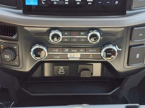 Used 2025 Ford F150 XLT w/ Equipment Group 301A Standard image 15