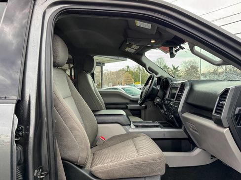 Used 2019 Ford F150 XLT w/ Equipment Group 302A Luxury AWD/4WD image 14