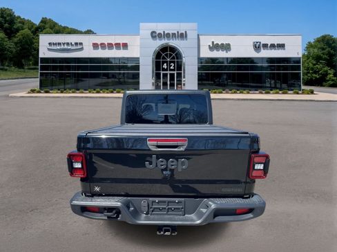 Used 2020 Jeep Gladiator Sport w/ Quick Order Package 24S AWD/4WD image 5