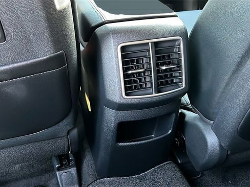 New 2026 Kia Sportage SX image 6