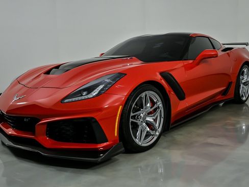 Used 2019 Chevrolet Corvette ZR1 image 6