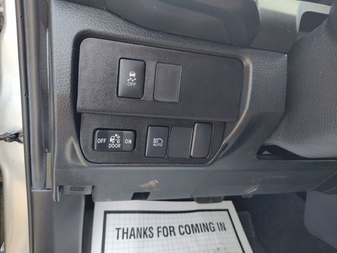 Used 2022 Toyota Tacoma SR image 28